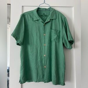 Tommy Bahama Men's Casual Green Button Down Shirt 100% Silk Size Medium